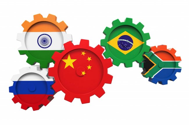 Prende forma il rivale del G7