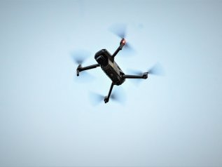 Un drone ucraino abbattuto a 180 km da Mosca