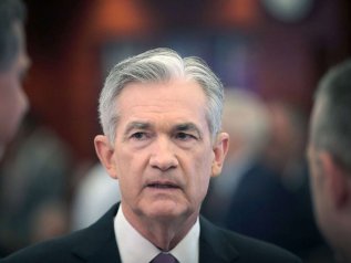 Powell: “Molta strada da fare per riportare l’inflazione al 2%”