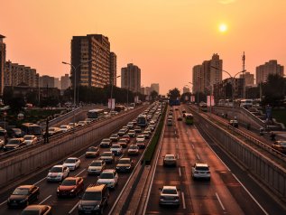 La Cina è ora il primo esportatore di auto a livello globale