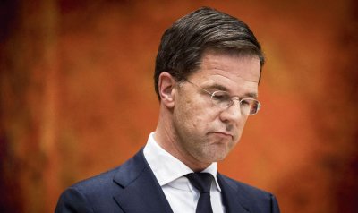 Cade il governo