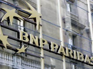 Bnp Paribas punta sulle energie rinnovabili. Addio petrolio