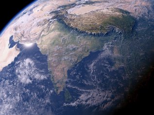 Modi: “In 5 anni il Subcontinente sarà tra le prime 3 economie del mondo”