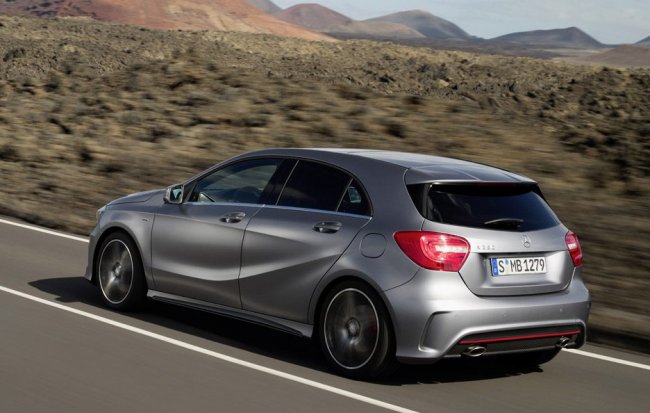 Mercedes richiama 400mila auto vendute in GB