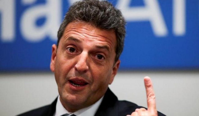 Il governo cancella le imposte sui redditi del 99 per cento dei lavoratori
