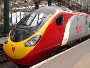 La linea torna pubblica: quale modello di gestione per la Londra-Edimburgo?