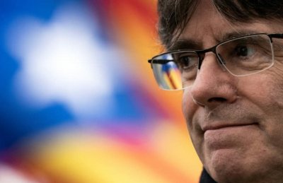 Sanchez trova un accordo (discusso e discutibile) con i separatisti