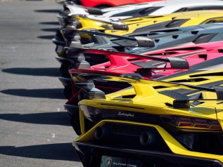 Lamborghini introduce la settimana corta