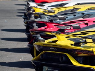 Lamborghini introduce la settimana corta