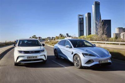 Auto elettriche, il sorpasso cinese si avvicina