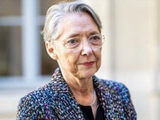 Si è dimessa la premier francese Elisabeth Borne