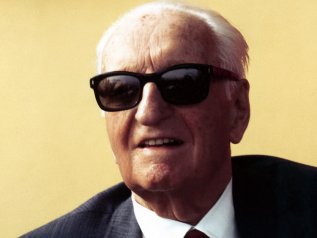 Enzo Ferrari, una storia di motori e bollori