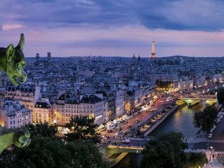 Parcheggiare un suv a Parigi costerà molto caro