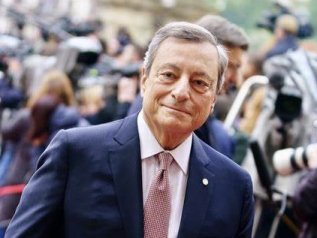 Draghi: “L’Ue adotti politiche fiscali comuni e coordini le spese per la di