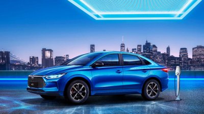 Byd: “Contatti con il Governo per produrre auto in Italia”
