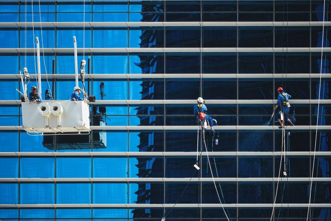 Il salario minimo legale spinge la crescita di lavori di qualità