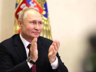 Putin confermato presidente con l’87 per cento dei voti