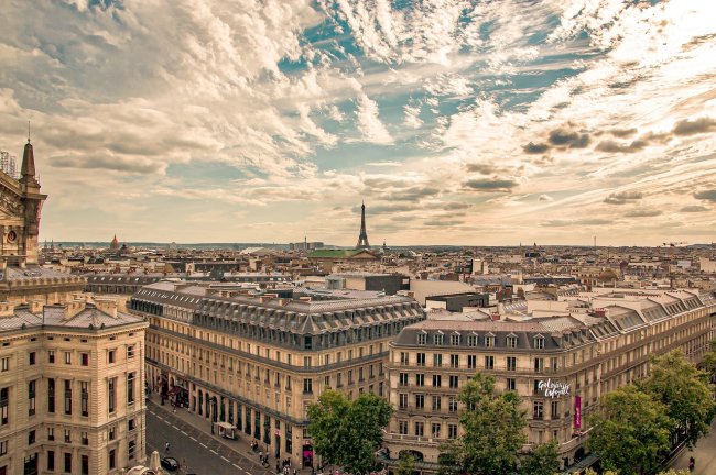 ‘Choose France’. Raccolti 15 miliardi di investimenti esteri