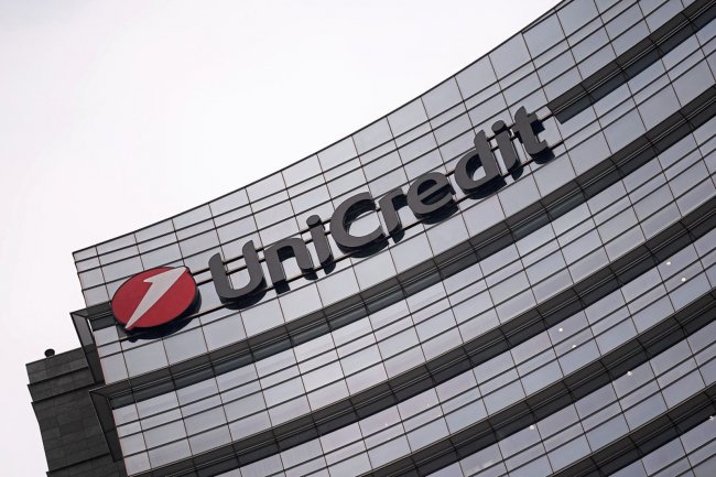 Un tribunale ha sequestrato 463 milioni di beni a Unicredit