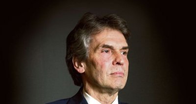Un ex 007 a capo del governo