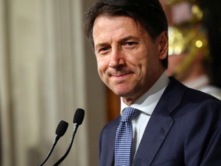 Fiducia anche alla Camera per il governo Conte