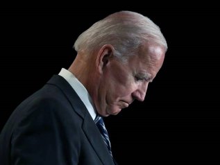 Biden: “Mi ritiro dalla corsa alla Casa Bianca”