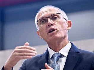 Tavares batte cassa. Ma nel 2023 Stellantis ha distribuito ...