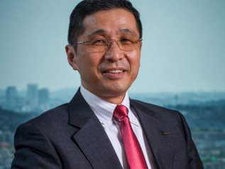 Nissan in difficoltà: sospesa la produzione in Giappone
