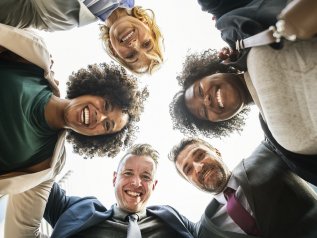 Ecco perché alcuni annunci di lavoro spiazzano le donne