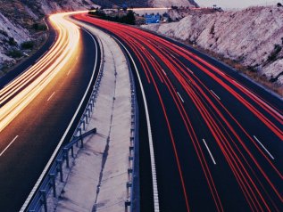 Toyota è ancora il primo costruttore globale di auto