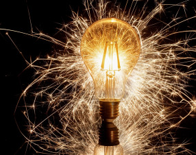 La bolletta dell’energia elettrica continua ad aumentare …