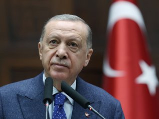 La Casa Bianca lascia un vuoto. Erdogan prova a riempirlo