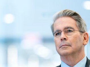 Bessent: “Nessuna garanzia che non ci sarà una recessione”