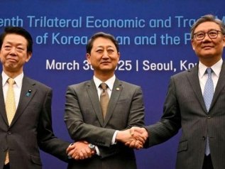 Giappone, Corea del Sud e Cina si uniscono contro l’offensiva Usa sui dazi