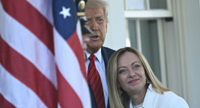 “La donna che sussurrava a Trump”. L’incontro tra i due leader