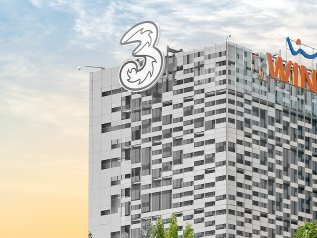 Wind Tre, CK Hutchison acquisisce il 50% dalla russa Veon