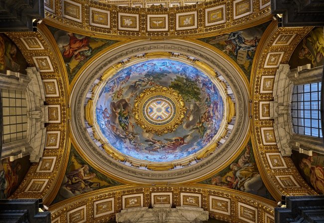 Next Pope? UK Bookies Tip Parolin and Tagle as Frontrunners