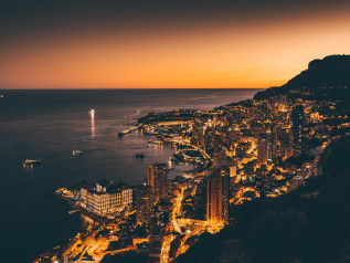 Monaco nella lista nera dell’Ue: alto rischio riciclaggio e terrorismo