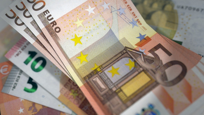 Debito pubblico italiano in risalita: chi lo spinge e chi lo frena