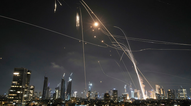 Ancora una notte di guerra