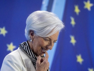 È il momento dell’euro globale (secondo Lagarde)