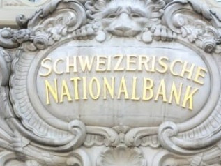 La Banca centrale azzera i tassi