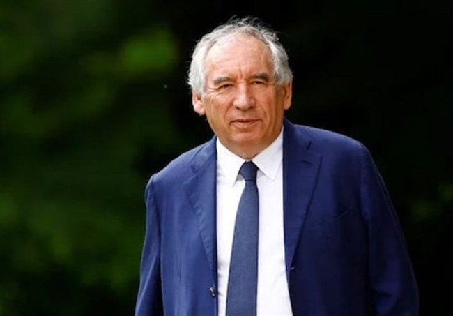 In trincea contro il debito: Bayrou annuncia il taglio di due festività