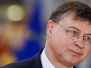 ‘No’ alla procedura per deficit contro la Germania