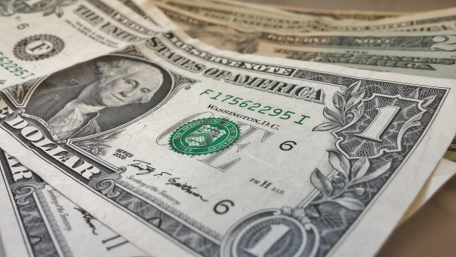 Continua il braccio di ferro tra Powell e Casa Bianca