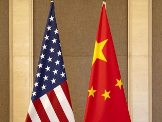 Cina vs Stati Uniti: la sfida del secolo tra industria, energia e tecnologi