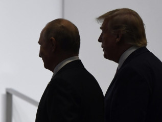 Trump: “Grandi progressi ma l’accordo non c’è”