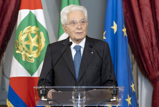 A chi si riferisce Mattarella?