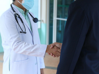 Il Molise resta senza medici: i camici bianchi arrivano da Cuba