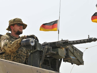 Svolta sulla difesa: Merz rilancia il servizio militare
